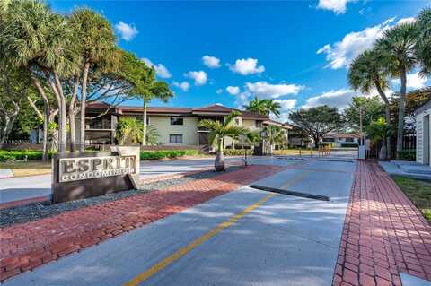 9647 SW 138th Ave, Miami, FL 33186
