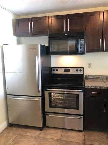 492 NW 165th St Rd, Miami, FL 33169
