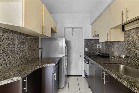 770 83rd St, Miami Beach, FL 33141