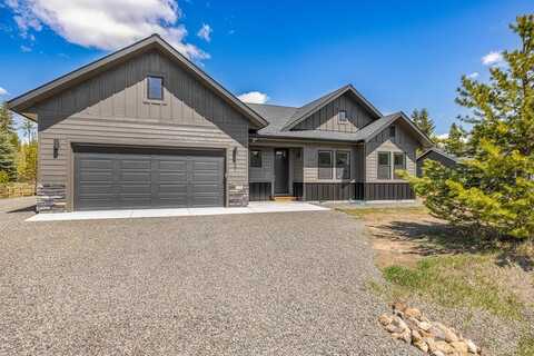 1021 Kaitlyn Loop, McCall, ID 83638