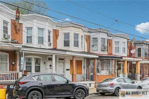 1275 Everett Street, Camden City, NJ 08104