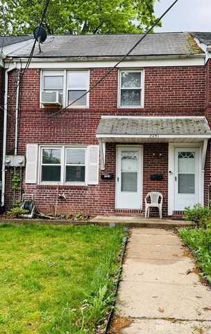2451 Saint Georges Avenue, Rahway, NJ 07065