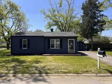 2211 E 19 Street, Muncie, IN 47302