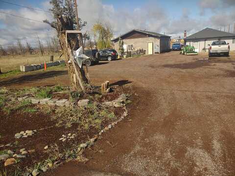 Highway 97, REDMOND, OR 97756