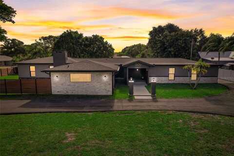 2679 HAINES BAYSHORE ROAD, CLEARWATER, FL 33760
