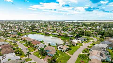 8607 51ST AVENUE W, BRADENTON, FL 34210