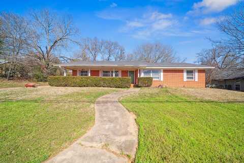 W Broadway Street, Big Sandy, TX 75755