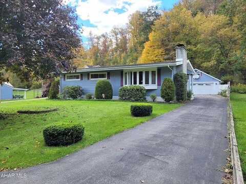 26Th, TYRONE, PA 16686