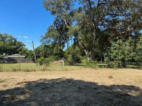 2219 GRANT AVENUE, EUSTIS, FL 32726