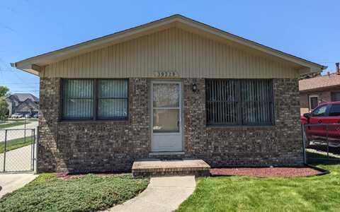 39329 Muffatt, Harrison, MI 48045