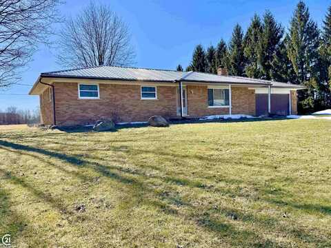 15250 34 Mile, Armada, MI 48005