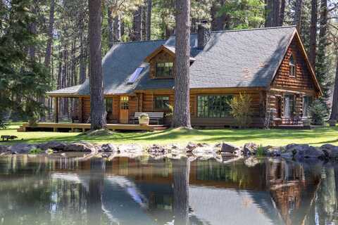 26306 SW Metke Lane, Camp Sherman, OR 97730