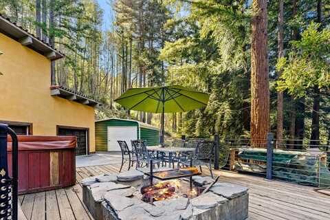 555 Pond View DR, BOULDER CREEK, CA 95006