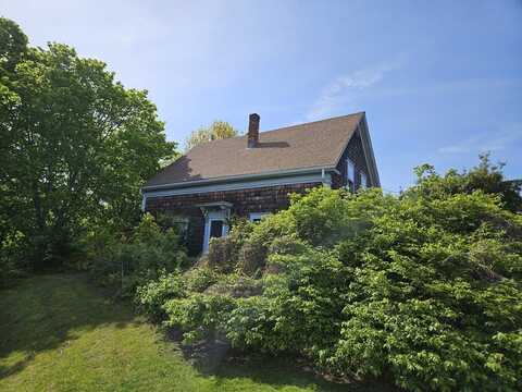 53 Russell Street, Plymouth, MA 02360