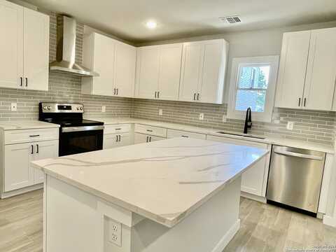 Dawson St, San Antonio, TX 78202