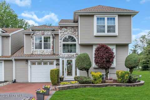 40 Bonnie Drive, Middletown, NJ 07748