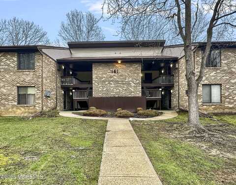 161 Cross Slope Court, Manalapan, NJ 07726