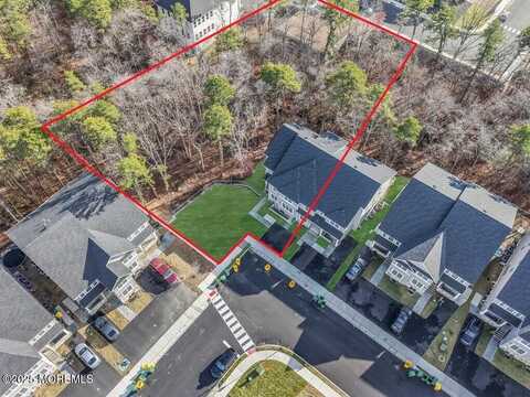 24 Golders Green Road, Lakewood, NJ 08701