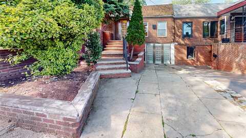48-17 54 Ave, Maspeth, NY 11378
