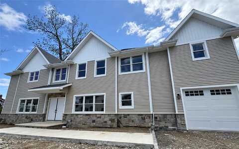 9 First Street, Glenwood Landing, NY 11547
