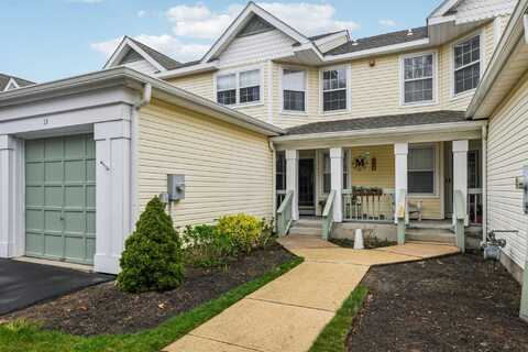 13 Commodore Circle, Port Jefferson Station, NY 11776