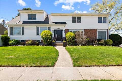 385 Forest Avenue, Woodmere, NY 11598