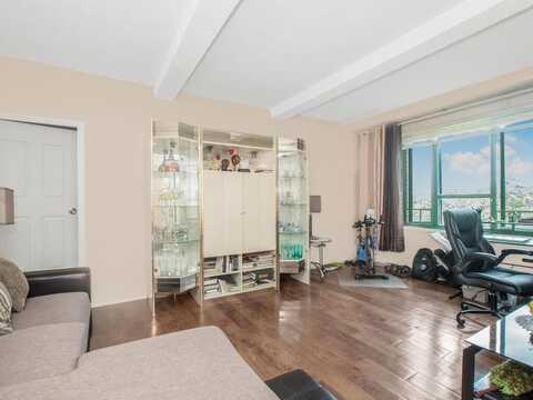 1503 Metropolitan Avenue, Bronx, NY 10462