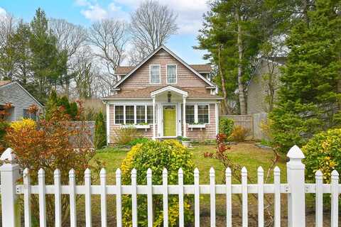 39 Nichols Road, Huntington Station, NY 11746