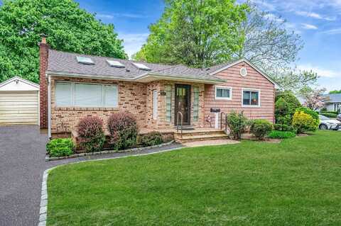 444 Glenwood Lane, East Meadow, NY 11554