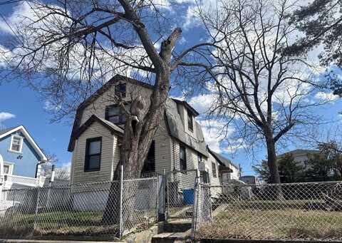 41 Hoeffner Avenue, Elmont, NY 11003
