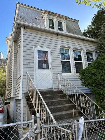 122 Oliver Avenue, Yonkers, NY 10701