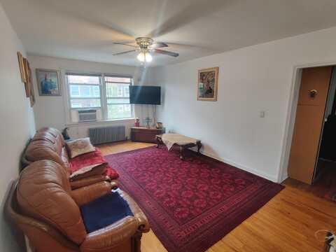 141-24 78th Road, Kew Gardens, NY 11367