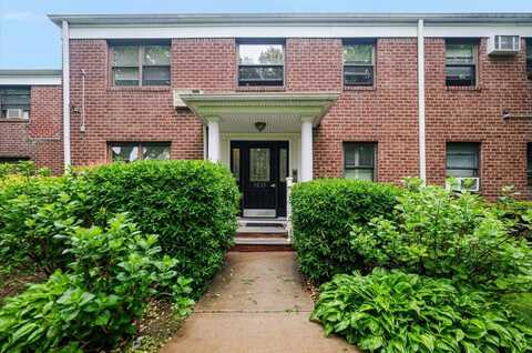1215 E Broadway, Hewlett, NY 11557