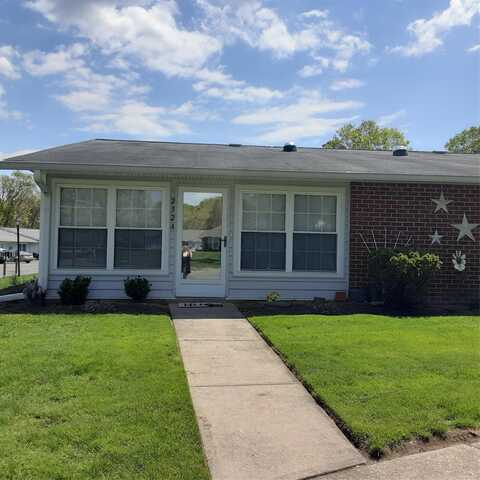 232a Blackpool Court, Ridge, NY 11961