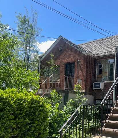 5054 39th Place, Sunnyside, NY 11104