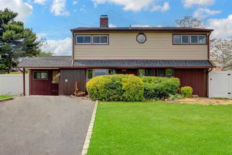 14 Shield Lane, Levittown, NY 11756