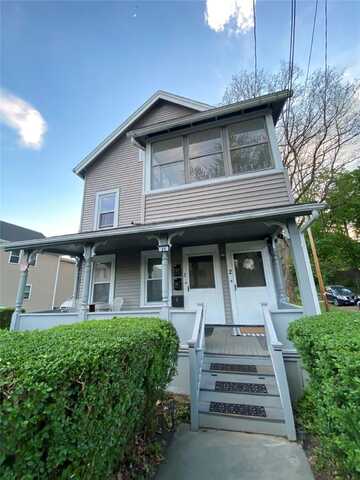 21 Lincoln Avenue, Poughkeepsie, NY 12601