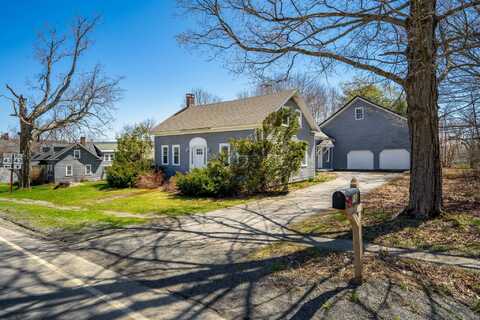10 Nokomis Road, Corinna, ME 04928