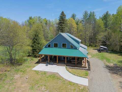 26 Christen Road, Kingfield, ME 04947