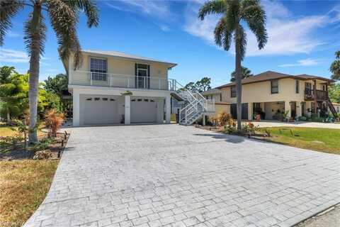 4471 Mariner, BONITA SPRINGS, FL 34134
