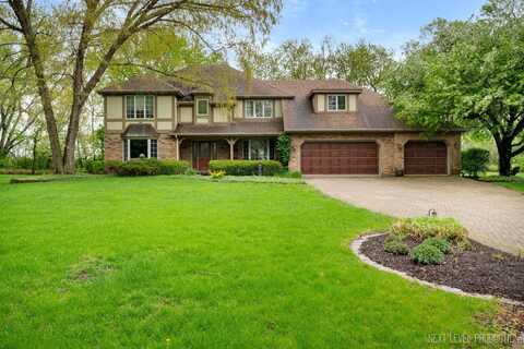 7n075 Hastings Drive, Saint Charles, IL 60175