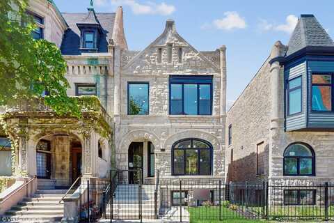4114 S King Drive, Chicago, IL 60653
