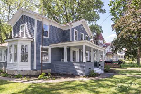 213 N Main Street, Sandwich, IL 60548