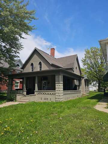 608 2nd Avenue, Sterling, IL 61081