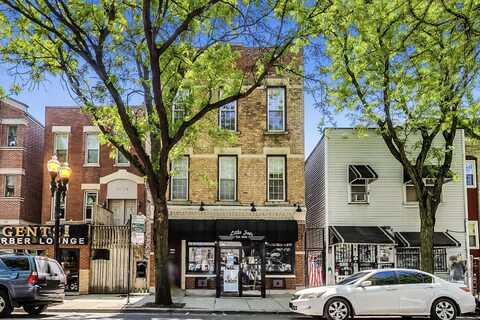 1041 W Taylor Street, Chicago, IL 60607