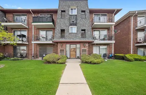 11915 S Lawndale Avenue, Alsip, IL 60803