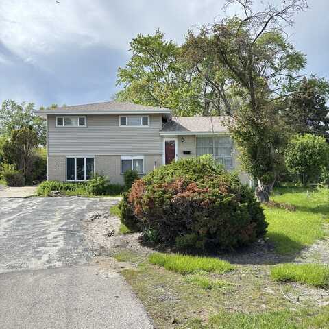 137 Julie Drive, Glenview, IL 60025