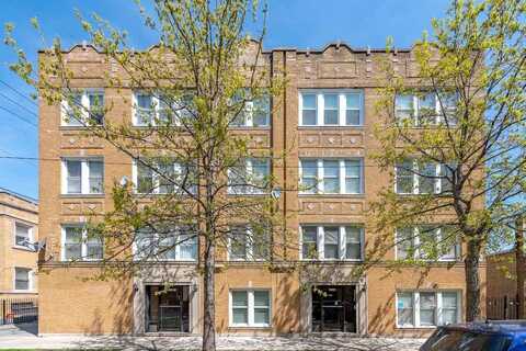 4006 W Nelson Street, Chicago, IL 60641
