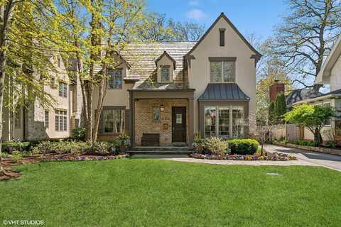 390 Hawthorn Lane, Winnetka, IL 60093