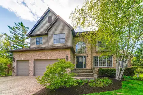 17 ARROWWOOD Drive, Hawthorn Woods, IL 60047